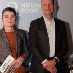 Voorzitter Willeke Ketting en bestuurslid Peter Roest van de MRF tijdens de bijeenkomst in Nieuwspoort waar ze het startoverleg voor de Metaaltafel aankondigden.