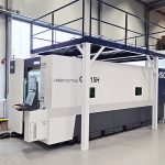 De G3015H plaatlaser is een robuuste hoogvermogen fiberlasersnijmachine, ontwikkeld voor nauwkeurige en efficiënte serieproductie in plaatwerk.