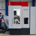 De vijfassige Röders RPT 600 DSH is een blikvanger op de stand van Oude Reimer.