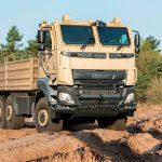 De 6x6-vrachtwagen die op BEDEX 2026 te zien was, is uitgerust met een speciale militaire CargoBody, vervaardigd door VDL Groep.
