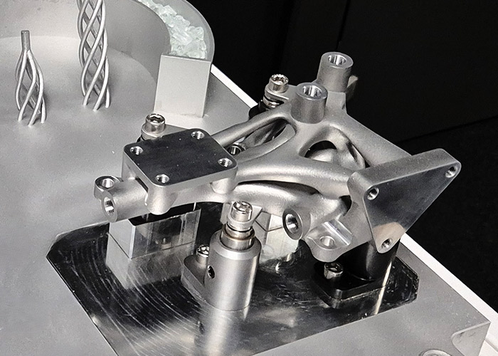 Tijdens de gezamenlijke opening van de Manufacturing Technology Conference en het Clean Event stond Design for Excellence centraal, met maakbaarheid als vast onderdeel van het ontwerpproces. Ontwerpkeuzes moeten al vroeg moeten worden getoetst op kostprijs, industrialisatie, leverbaarheid en duurzaamheid.