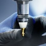 Met de nieuwe snij-nozzle blijft het snijproces stabiel, ook bij minder ideale programmeringen of schommelende productieomstandigheden en zelfs bij het gebruik van perslucht als snijgas.