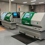 De HC 400 is een krachtige en toegankelijke moderne CNC-draaibank met een draaidiameter van 400 mm, verkrijgbaar in draailengtes van 750 en 1000 mm.