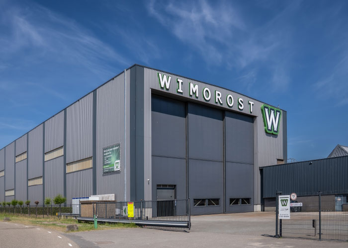 Wimorost Construction fabriceert en levert staalconstructies voor de offshore, maritieme en civiele industrie. In Moerdijk beschikt het bedrijf over een productiefaciliteit van 5.600 m².