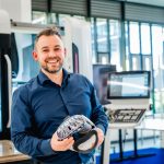 STODT maakt gebruik van nieuwe technieken, zoals AR of MR brillen (augmented reality). “Cursisten leren hoe zij hiermee kennis kunnen borgen en overdragen”, zegt docent Jesper Wittkampf.