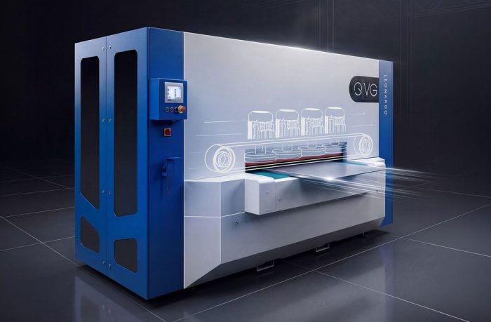 Waar een conventionele ontbraammachine over 1.500 mm werkbreedte een brede schuurband in de doorvoerrichting gebruikt, werkt Leonardo met een 150 mm schuurband die dwars over de volledige 1.500 mm werkbreedte loopt.