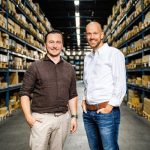 Joost Kunst en David van der Poel in het grote Kobout magazijn. De producten van Mr. Martin zijn nu ook van hieruit leverbaar uit voorraad.