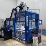Voor een Nederlandse klant ontwikkelde RHTC een compacte vierkoloms tablettenpers voor de productie van vitaminepillen voor koeien. Het toegepaste persconcept maakt het productieproces eenvoudig en betrouwbaar.