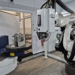 Aan beide zijden van de twee robotlaserlascellen bevindt zich een draaitafel om een zo hoog mogelijke output te combineren met maximale flexibiliteit.